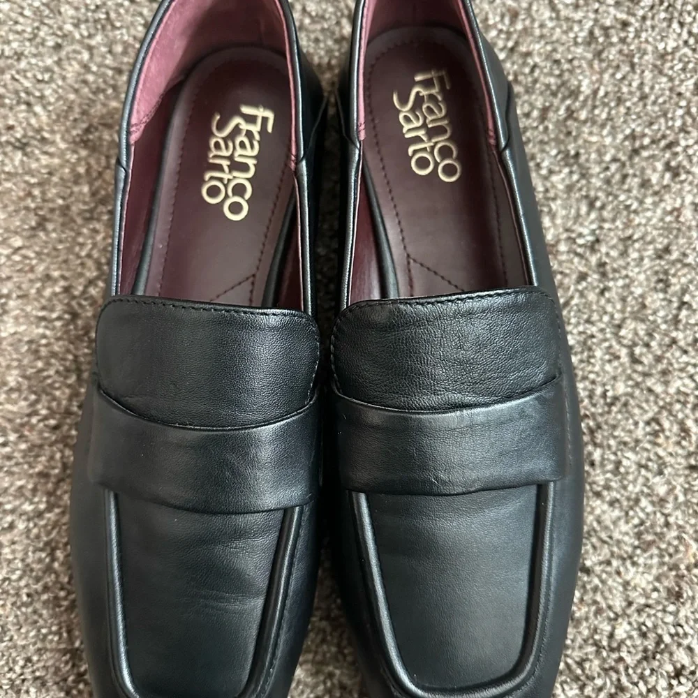 Franco Sarto sleek black